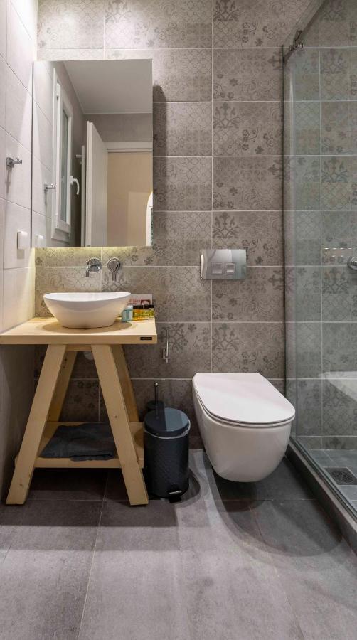 Apartment “champions” In N. Kosmos Neighbourhood Athens